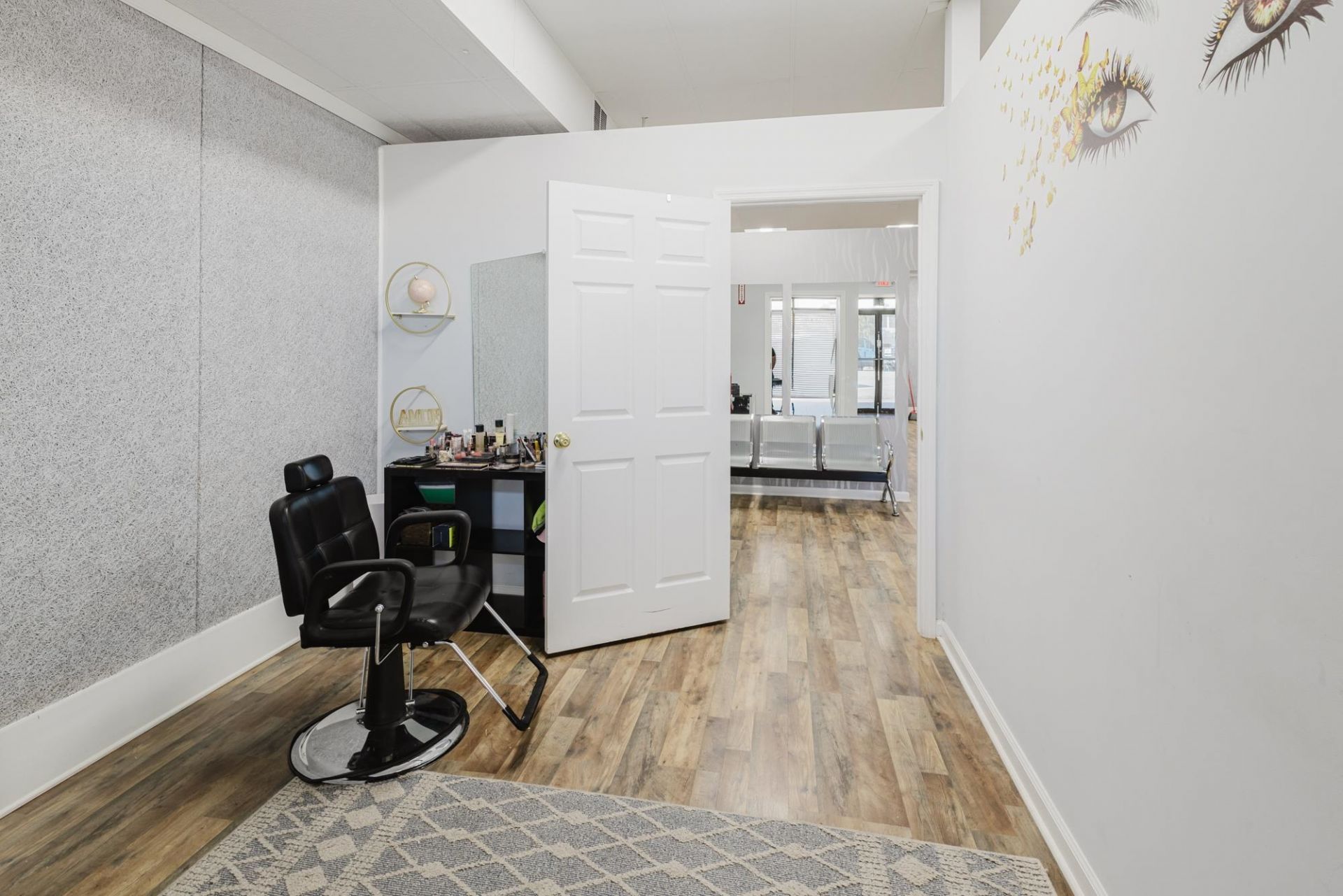 608 Broadway St. Photo 18