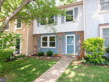 2831 RAYMOND COURT, FALLS CHURCH, VA 22042
