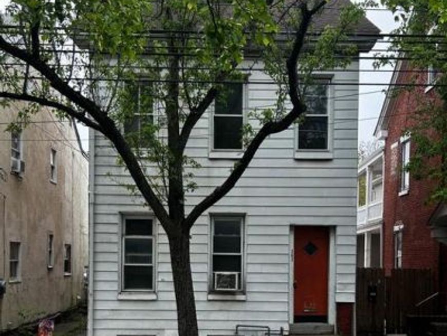 262 Beech St, Unit 2, Pottstown, PA 19464 Main Photo