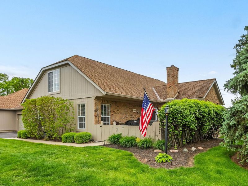 5846 Willow Lake Drive, Grove City, OH 43123 Photo 1