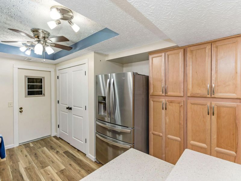 5846 Willow Lake Drive, Grove City, OH 43123 Photo 20