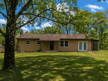 150 Turkey Foot Hill Road, Clarksburg, WV 26301