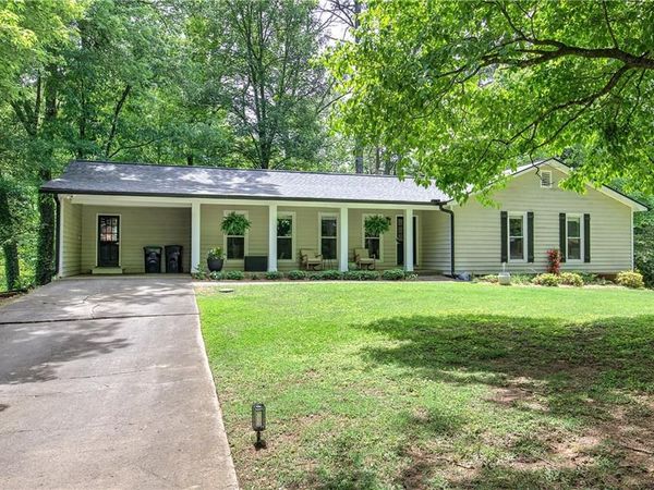 5133 Highland Trail, Acworth, GA 30102