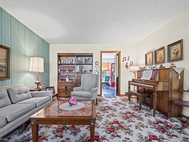 2540 Edgewood Avenue, Alliance, OH 44601 Photo 13