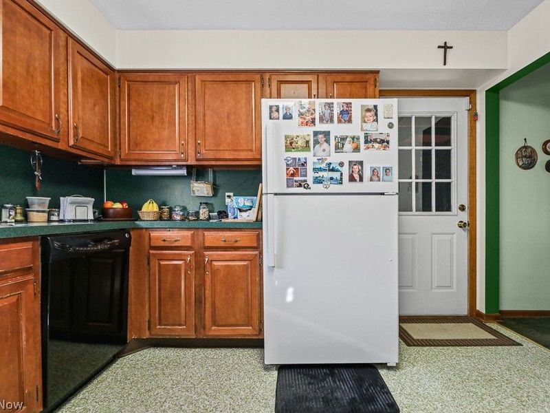 2540 Edgewood Avenue, Alliance, OH 44601 Photo 7