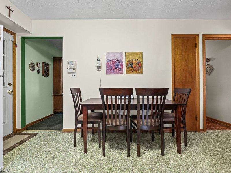 2540 Edgewood Avenue, Alliance, OH 44601 Photo 8