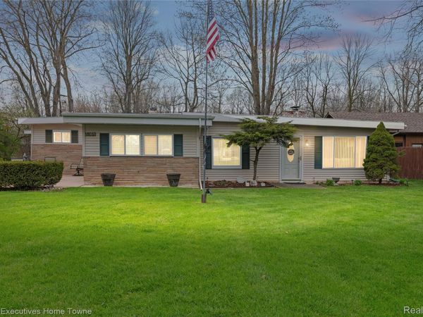 3368 Clyde Drive, Burtchville Township, Mi 48059