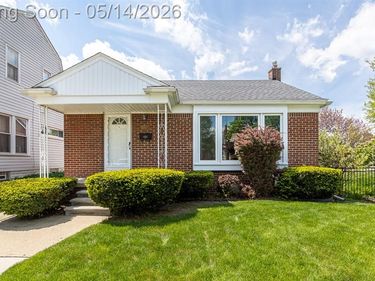 7190 Winona Avenue, Allen Park, MI 48101