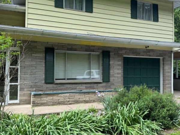 6809 Johnson's, Catlettsburg, KY 41129
