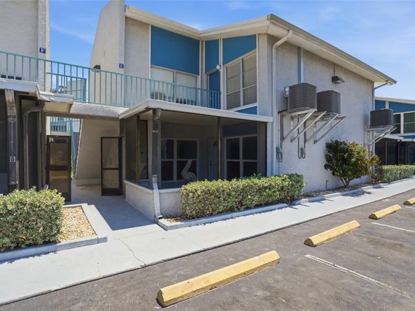 155 MEDALLION BOULEVARD , Unit E, MADEIRA BEACH, FL 33708