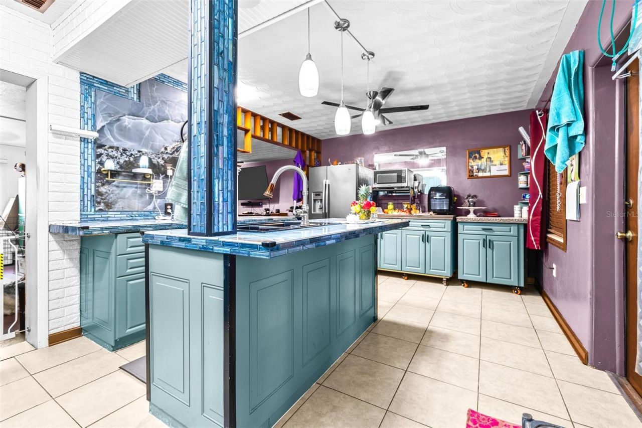 1907 27th Street W, Bradenton, FL 34205 Photo