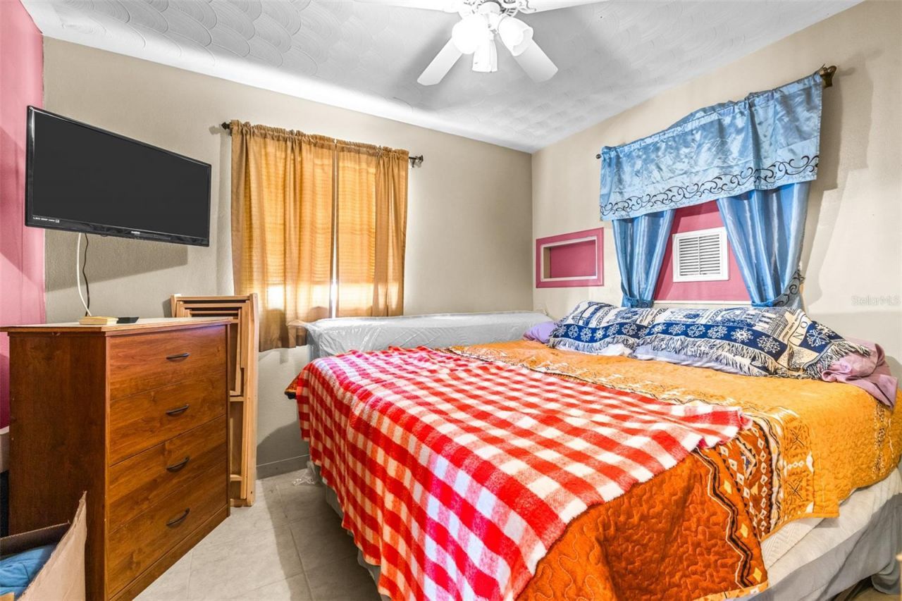 1907 27th Street W, Bradenton, FL 34205 Photo
