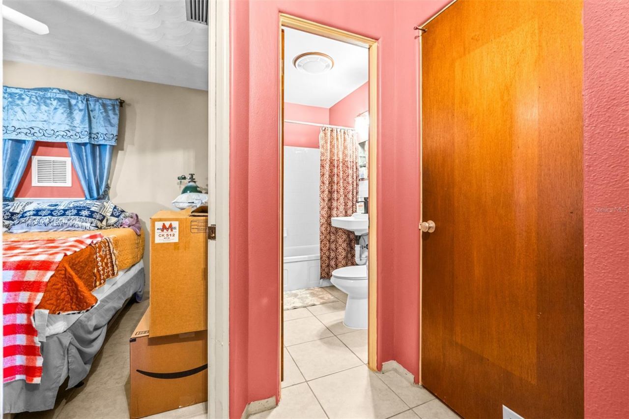 1907 27th Street W, Bradenton, FL 34205 Photo