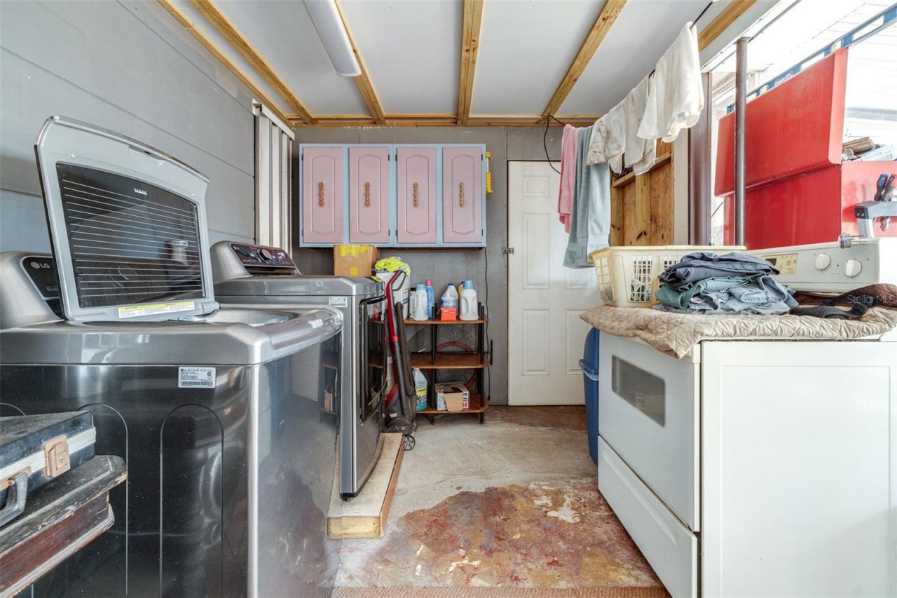 1907 27th Street W, Bradenton, FL 34205 Photo