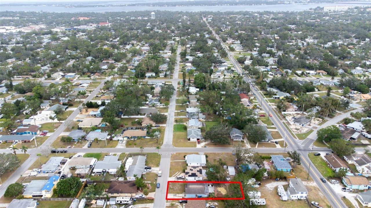 1907 27th Street W, Bradenton, FL 34205 Photo