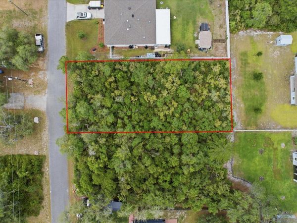 1395 5TH AVENUE , DELAND, FL 32724