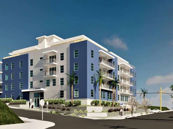 1111 S Kenmore Avenue, Los Angeles, CA 90006