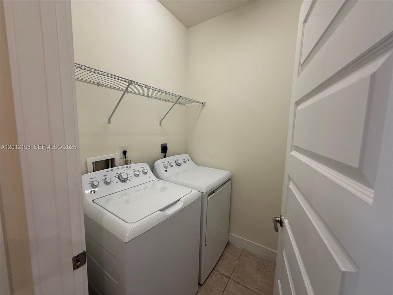 9083 NW 159th St, Unit 9083, Miami Lakes, FL 33018 Photo