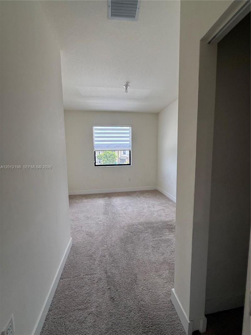 9083 NW 159th St, Unit 9083, Miami Lakes, FL 33018 Photo