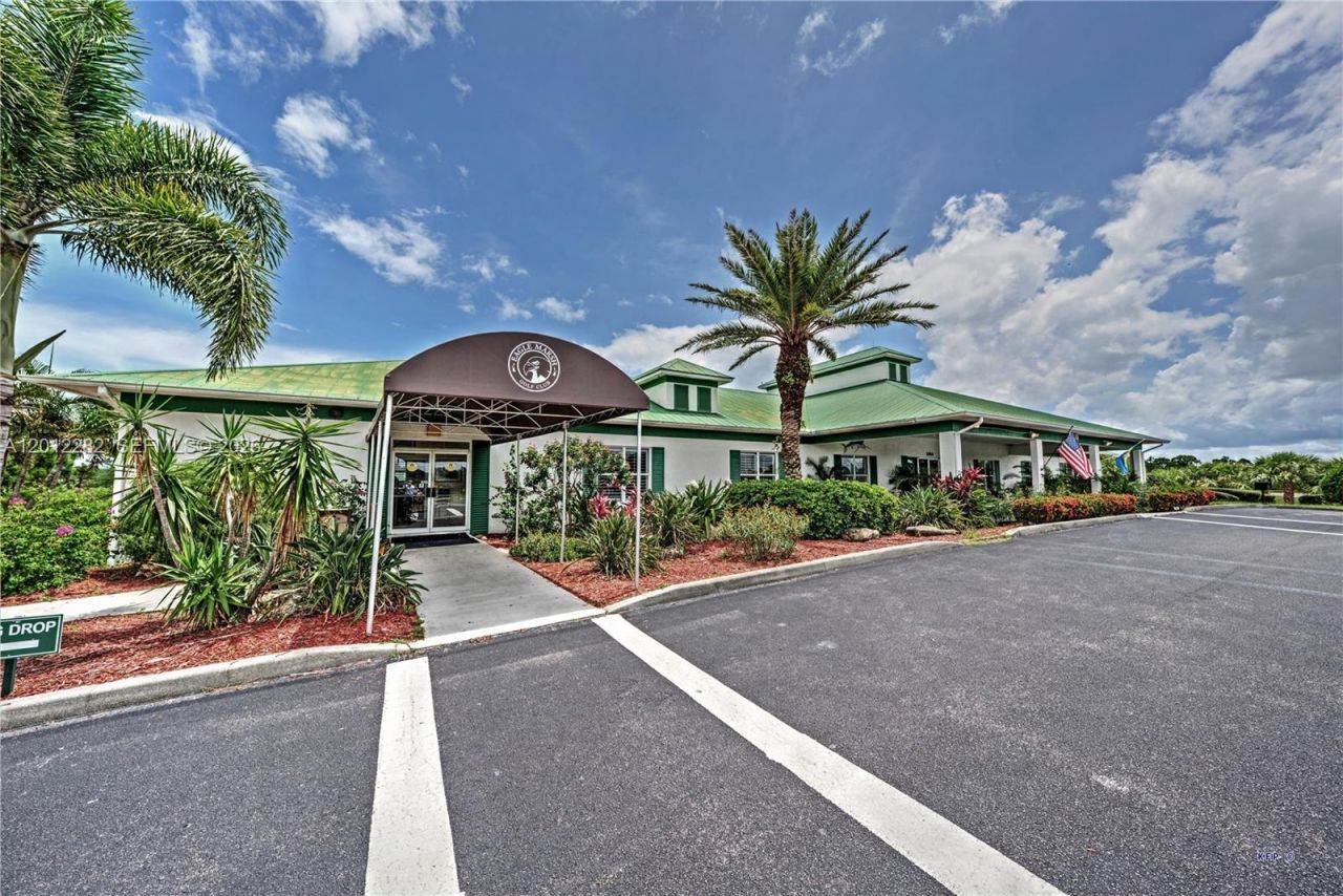 3781 NW Willow Creek Dr , Jensen Beach, FL 34957 Photo