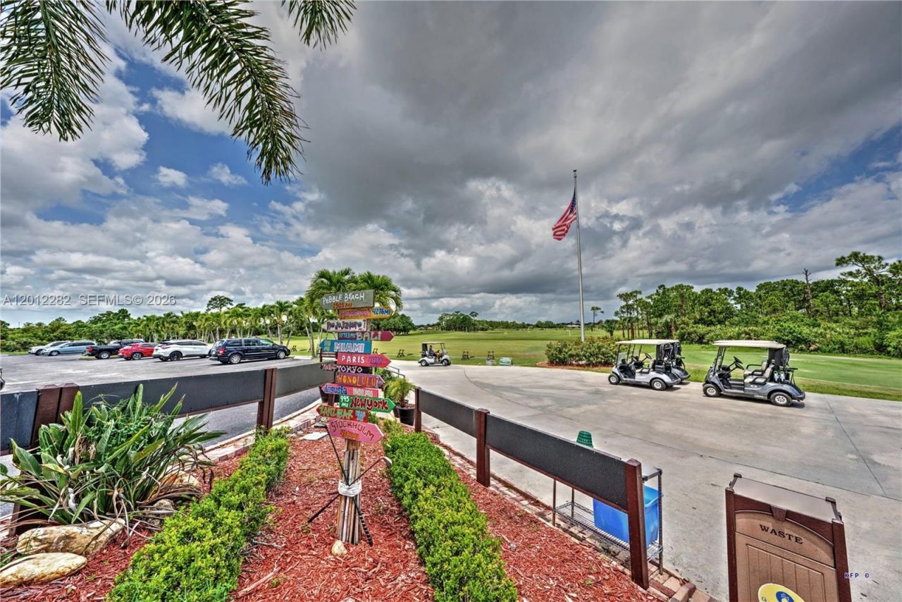 3781 NW Willow Creek Dr , Jensen Beach, FL 34957 Photo