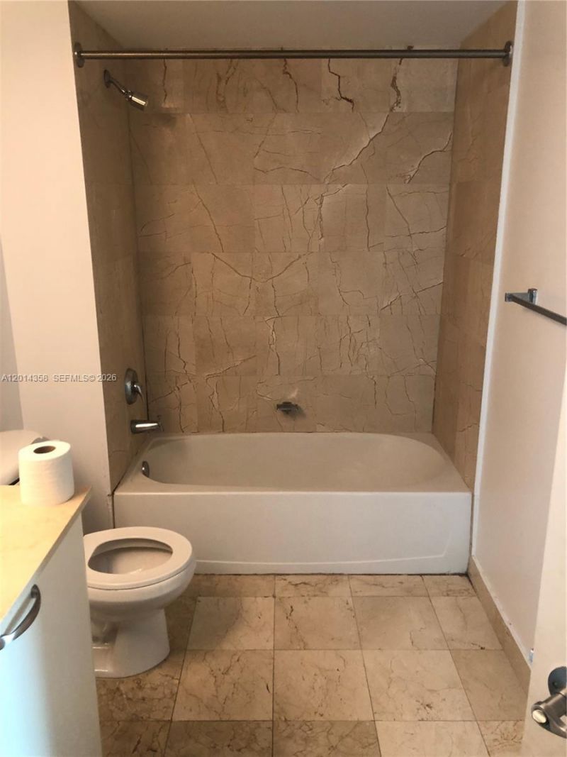 2101 Brickell Ave , Unit 1808, Miami, FL 33129 Photo