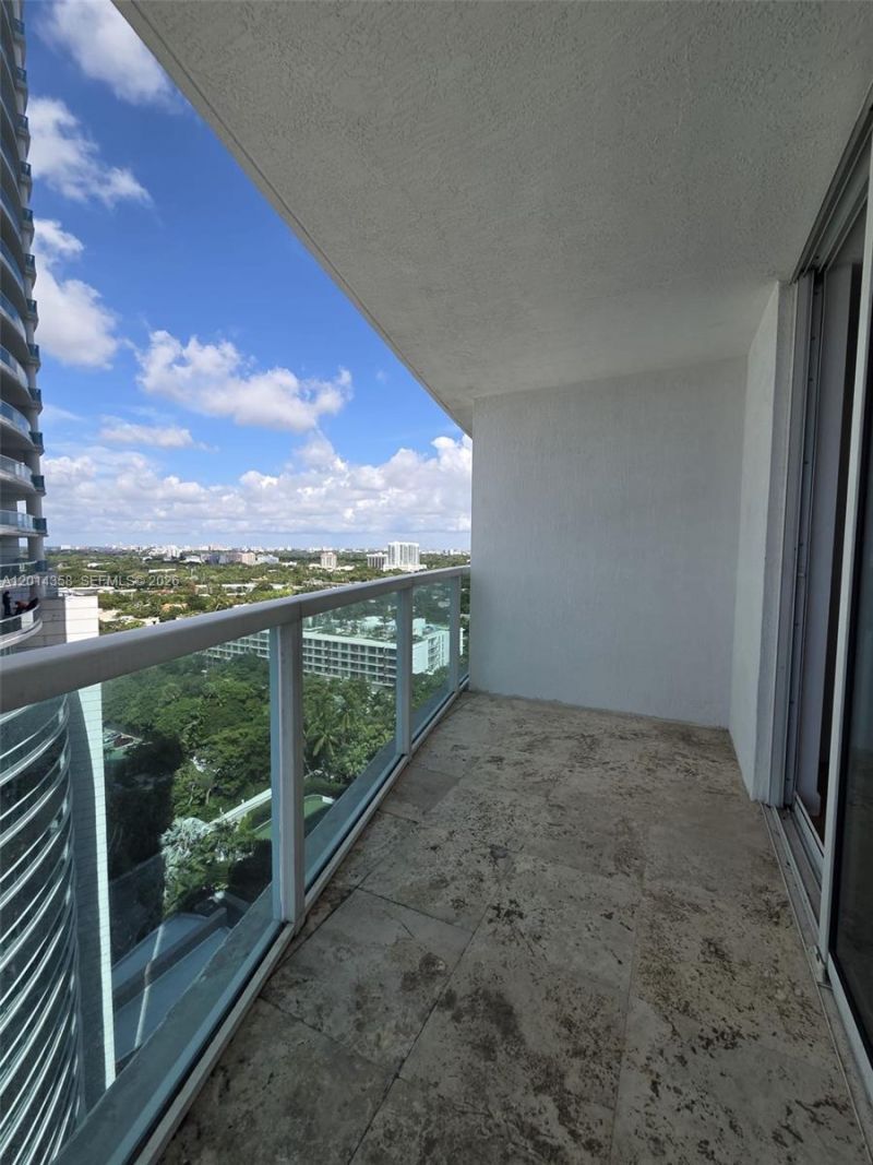 2101 Brickell Ave, Unit 1808, Miami, FL 33129 Photo