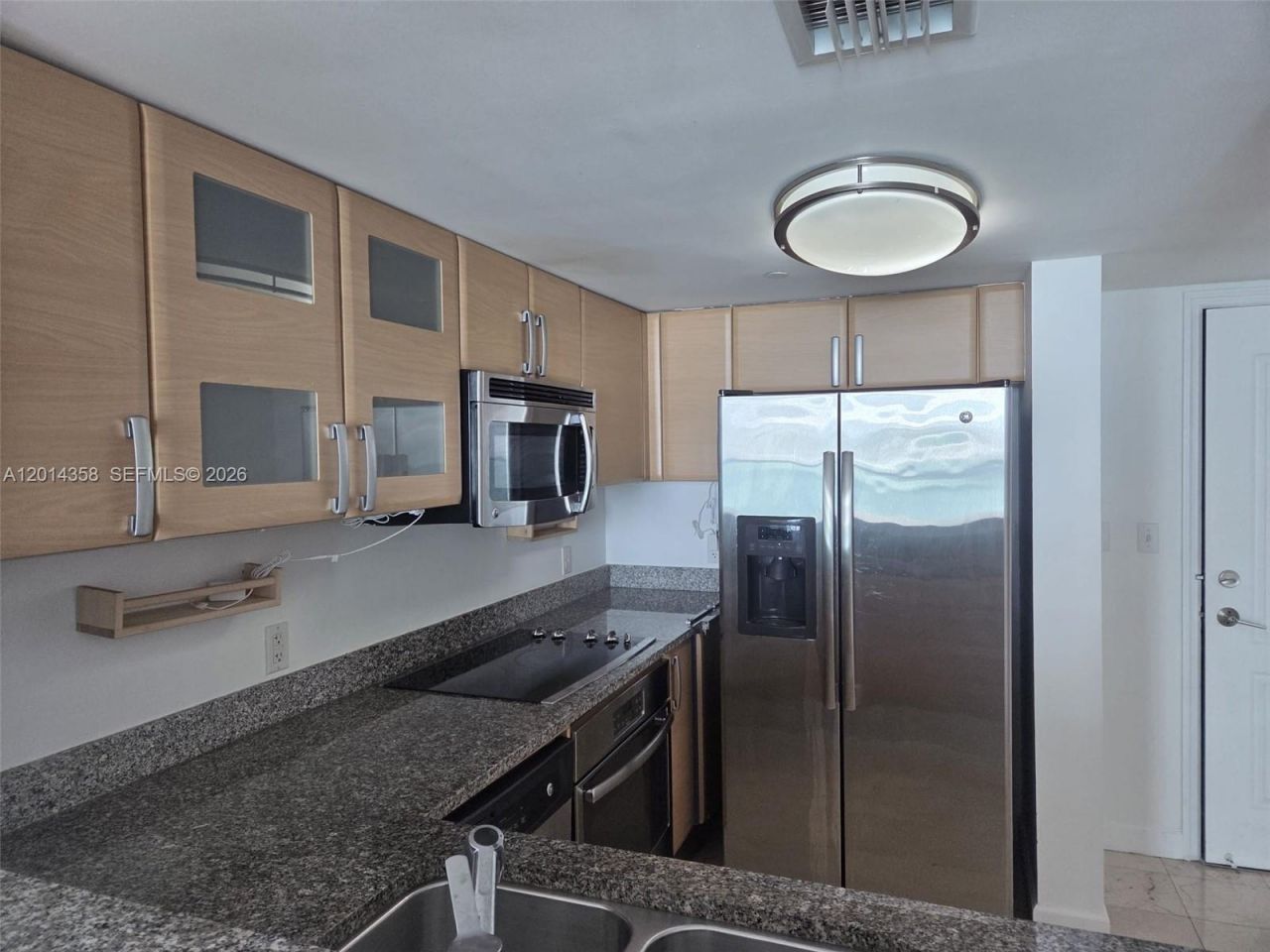 2101 Brickell Ave, Unit 1808, Miami, FL 33129 Photo