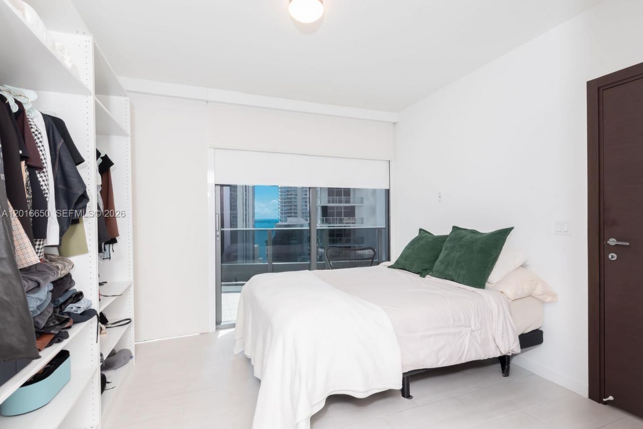 1000 Brickell Plz , Unit 2603, Miami, FL 33131 Photo