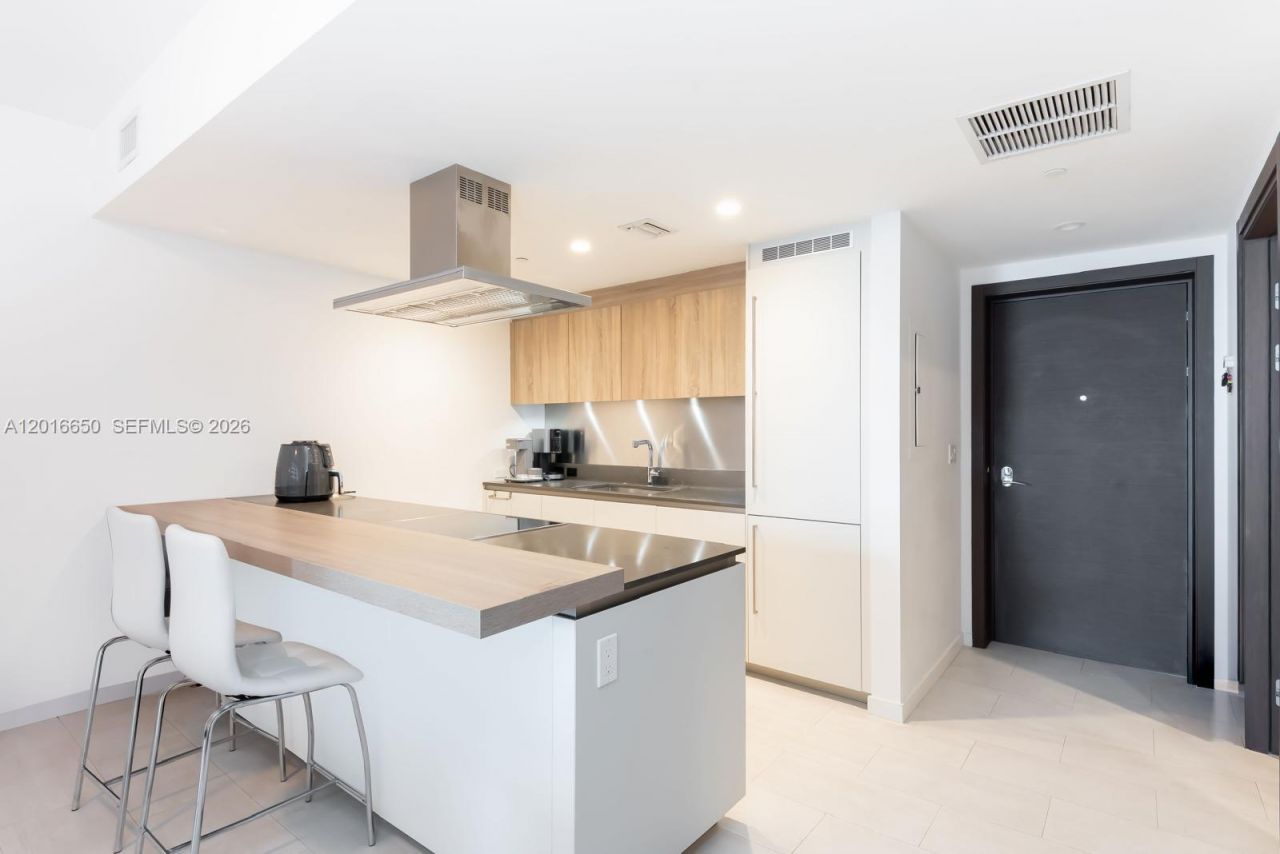 1000 Brickell Plz , Unit 2603, Miami, FL 33131 Photo