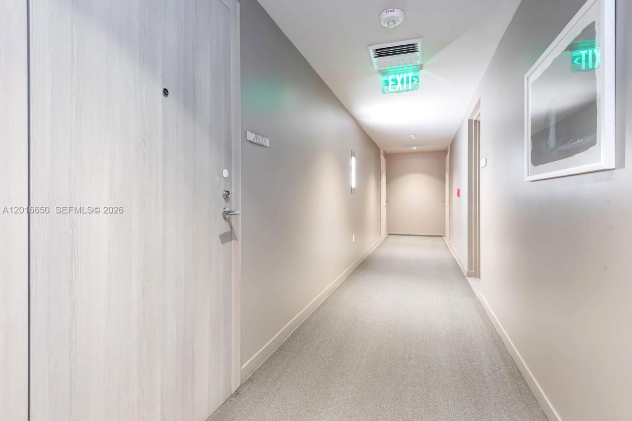 1000 Brickell Plz , Unit 2603, Miami, FL 33131 Photo