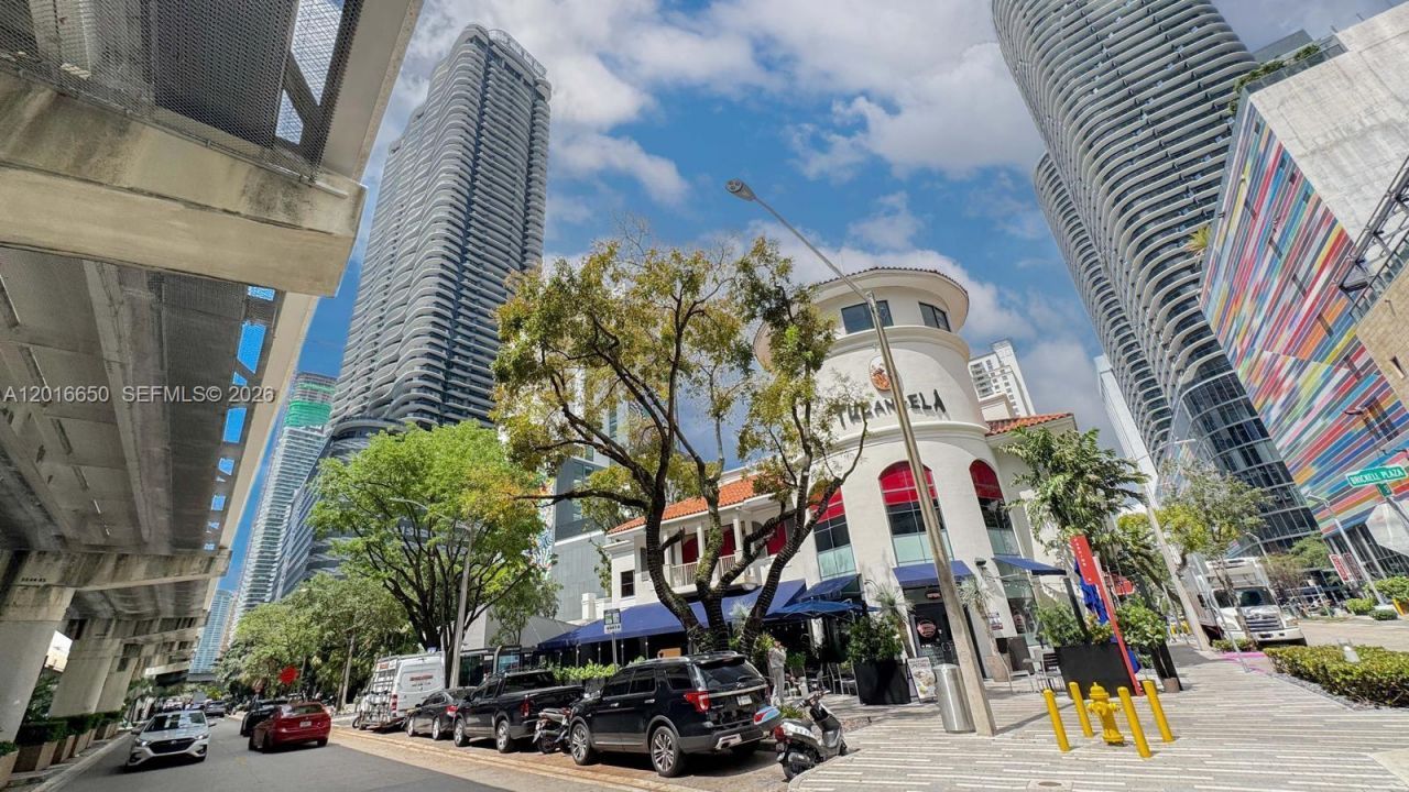 1000 Brickell Plz , Unit 2603, Miami, FL 33131 Photo