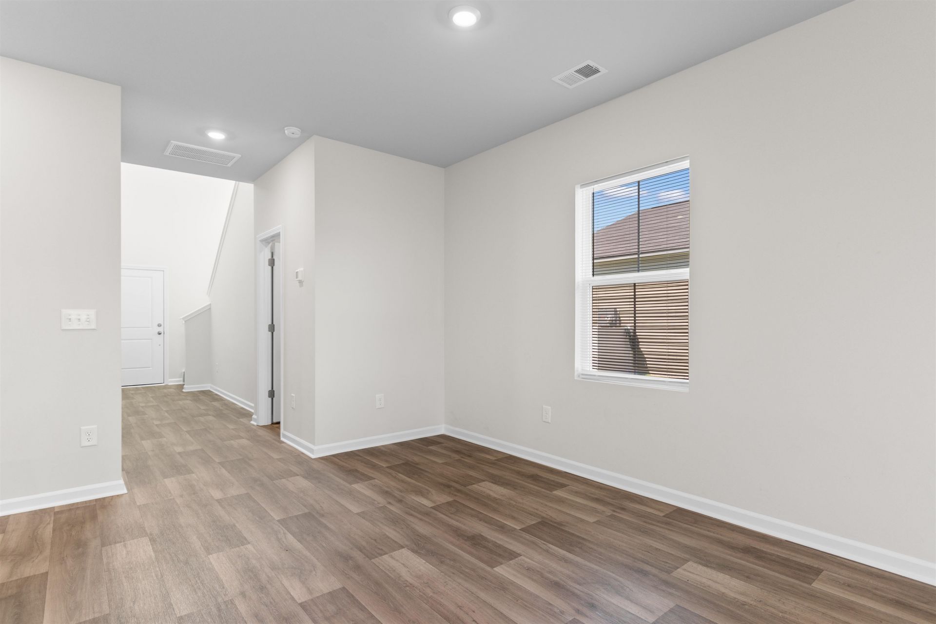 1209 Patchouli Dr. Photo 13