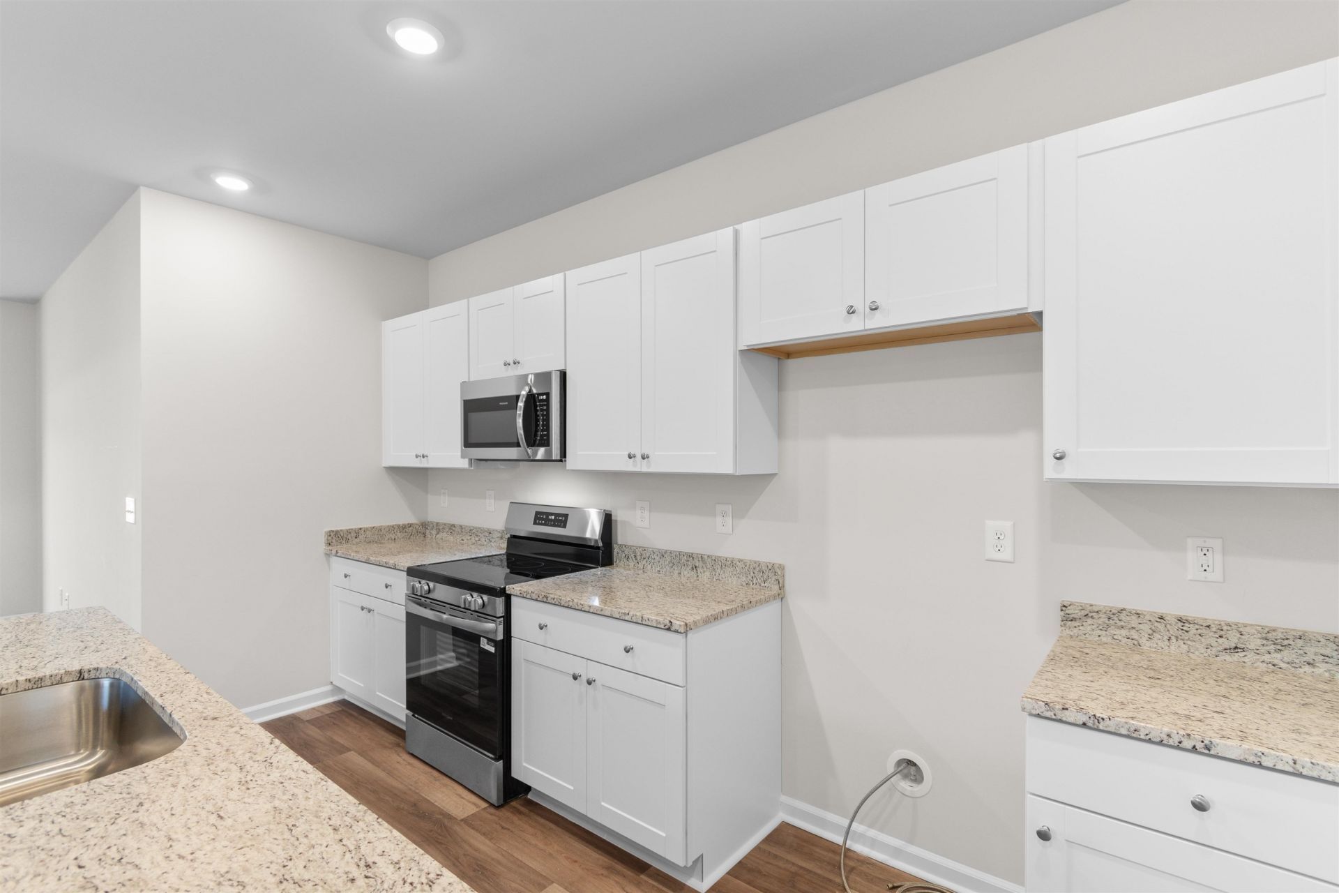 1209 Patchouli Dr. Photo 6