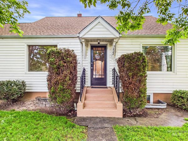 3422 6th St, Lewiston, ID 83501
