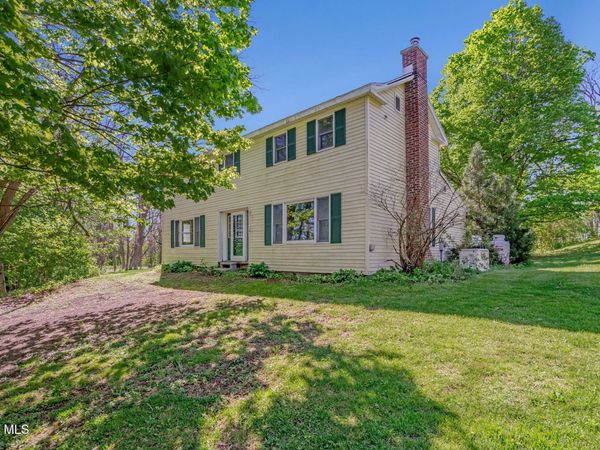 533 New Baltimore Road, West Coxsackie, NY 12192