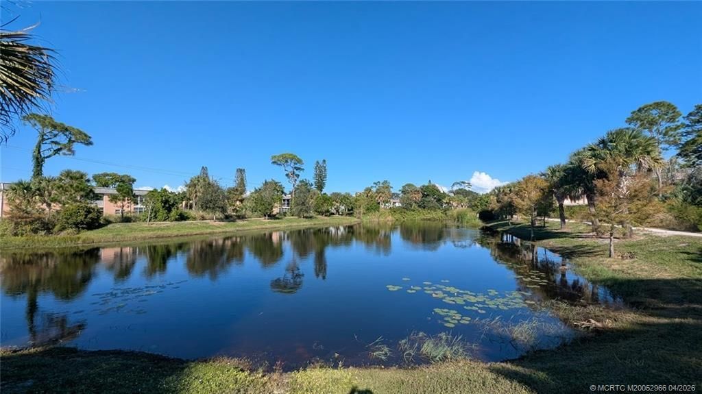 2950 SE Ocean Boulevard, Unit 5-2, Stuart, FL 34996 Photo