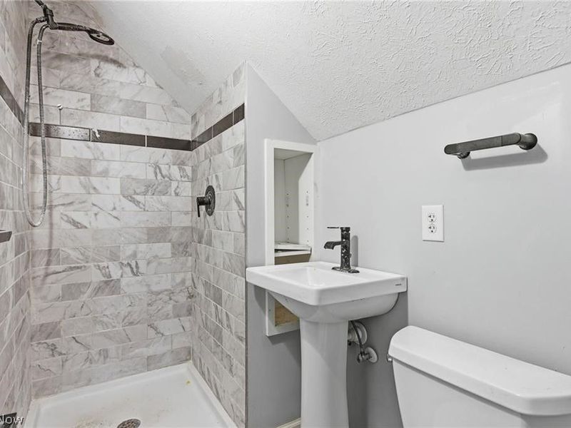 2819 Lincoln Avenue, Parma, OH 44134 Photo 14