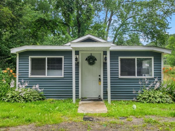 7323 E Pansy Lane, New Carlisle, IN 46552