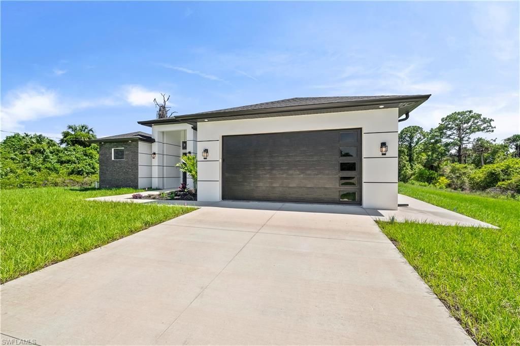 3621 4th St W, Lehigh Acres, FL 33971 Photo