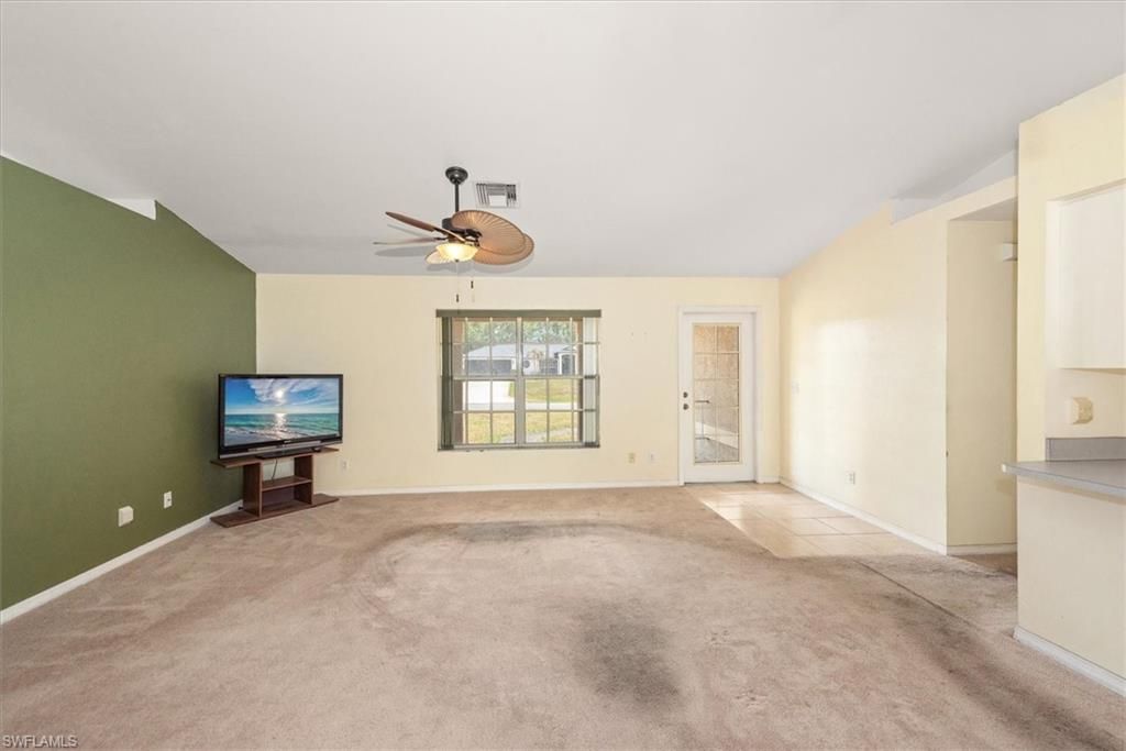 6211 Castlewood Cir, Fort Myers, FL 33905 Photo