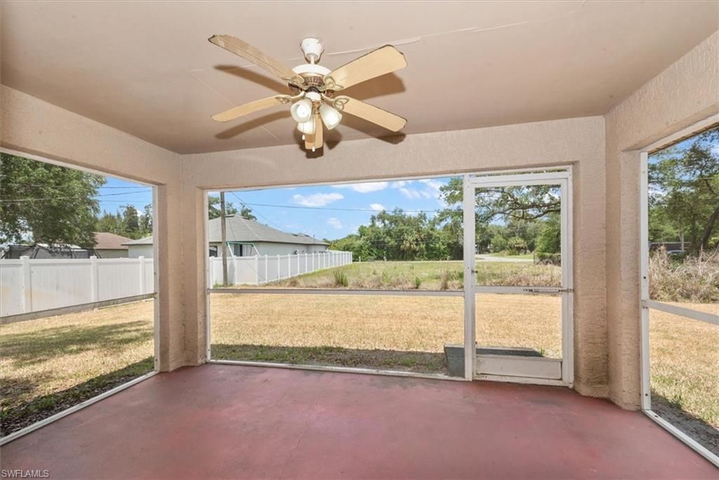 6211 Castlewood Cir, Fort Myers, FL 33905 Photo