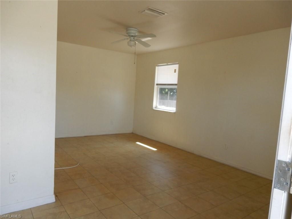 899 Ridgeway Dr, North Fort Myers, FL 33903 Photo