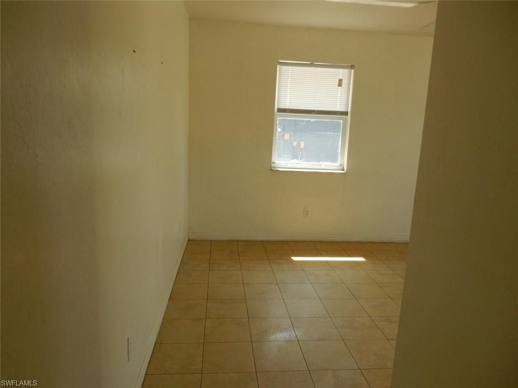899 Ridgeway Dr, North Fort Myers, FL 33903 Photo