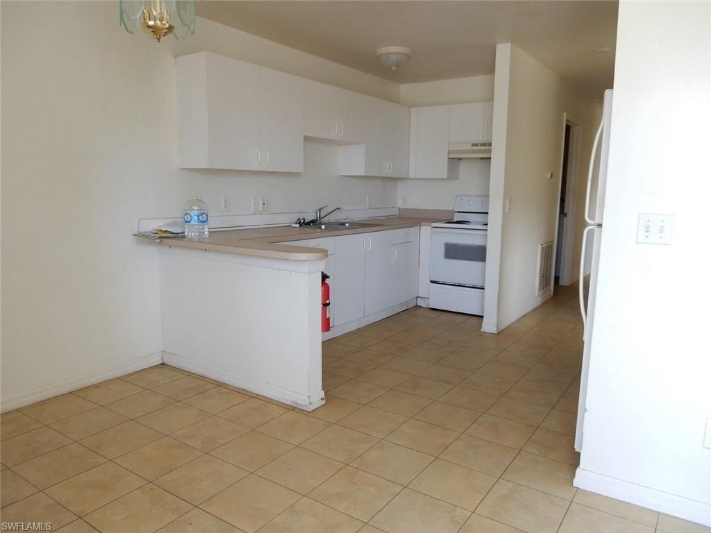 899 Ridgeway Dr, North Fort Myers, FL 33903 Photo