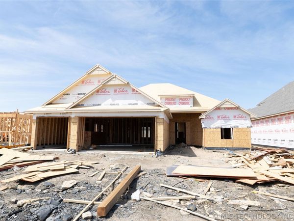 2824 E Northampton Street , Broken Arrow, OK 74014