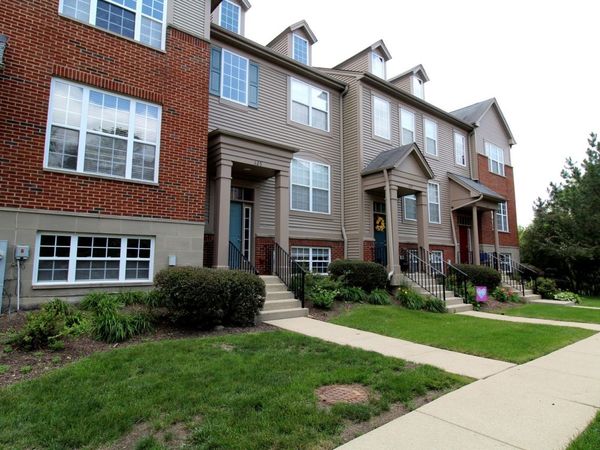 125 Station Park Circle , Unit 125, Grayslake, IL 60030