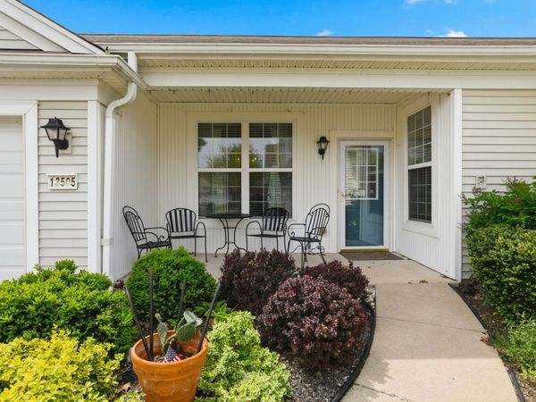 13505 Delaney Road , Huntley, IL 60142