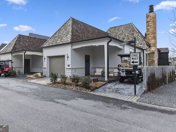 180 Central Avenue, Fayetteville, GA 30214