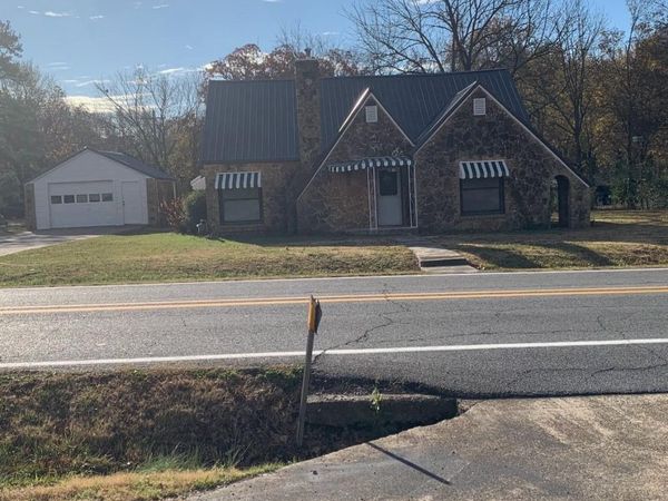 404 W Main Street, Mountain View, AR 72560